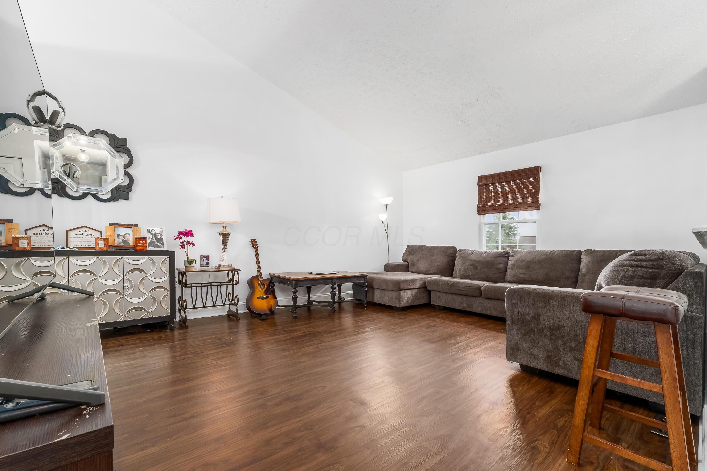 5682 Levi Kramer Boulevard, Canal Winchester, Ohio image 6