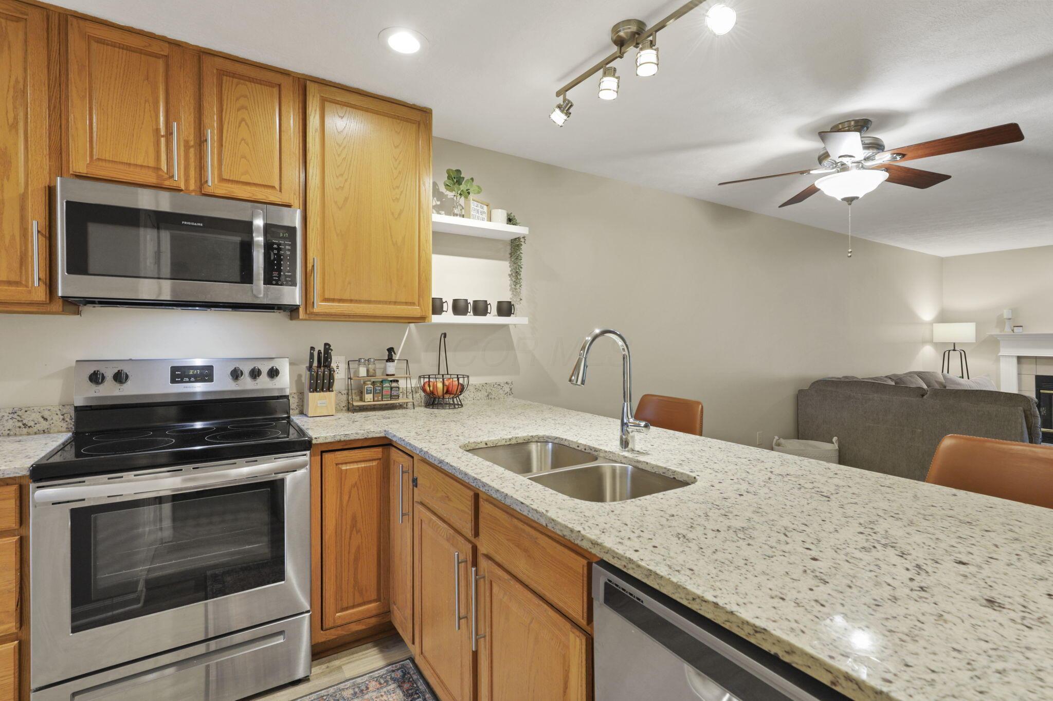 4832 Bay Grove Court, Groveport, Ohio image 13
