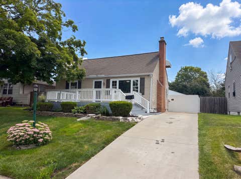 Photo of 651 Raleigh Drive, Columbus, OH 43228 (MLS # 226028801)