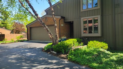 Tiny photo for 135 Glen Circle, Worthington, OH 43085 (MLS # 226013130)