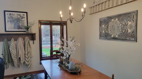 Tiny photo for 135 Glen Circle, Worthington, OH 43085 (MLS # 226013130)