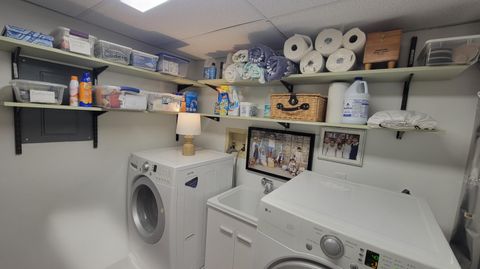 Tiny photo for 135 Glen Circle, Worthington, OH 43085 (MLS # 226013130)