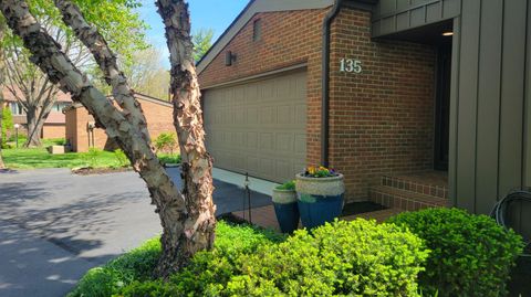 Tiny photo for 135 Glen Circle, Worthington, OH 43085 (MLS # 226013130)