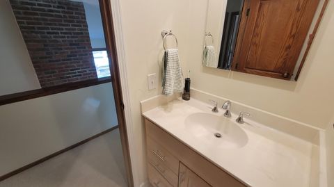 Tiny photo for 135 Glen Circle, Worthington, OH 43085 (MLS # 226013130)