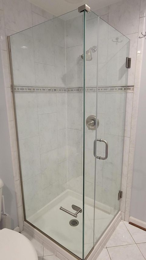 Tiny photo for 135 Glen Circle, Worthington, OH 43085 (MLS # 226013130)