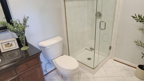 Tiny photo for 135 Glen Circle, Worthington, OH 43085 (MLS # 226013130)