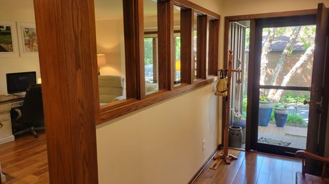 Tiny photo for 135 Glen Circle, Worthington, OH 43085 (MLS # 226013130)