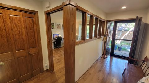 Tiny photo for 135 Glen Circle, Worthington, OH 43085 (MLS # 226013130)