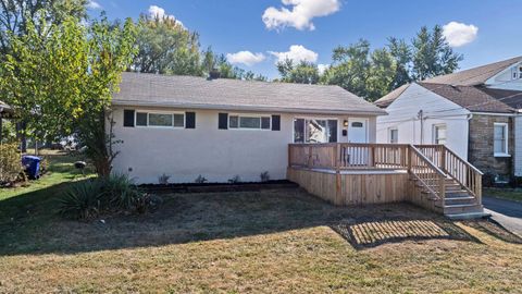 Photo of 3134 Medina Avenue, Columbus, OH 43224 (MLS # 226016650)