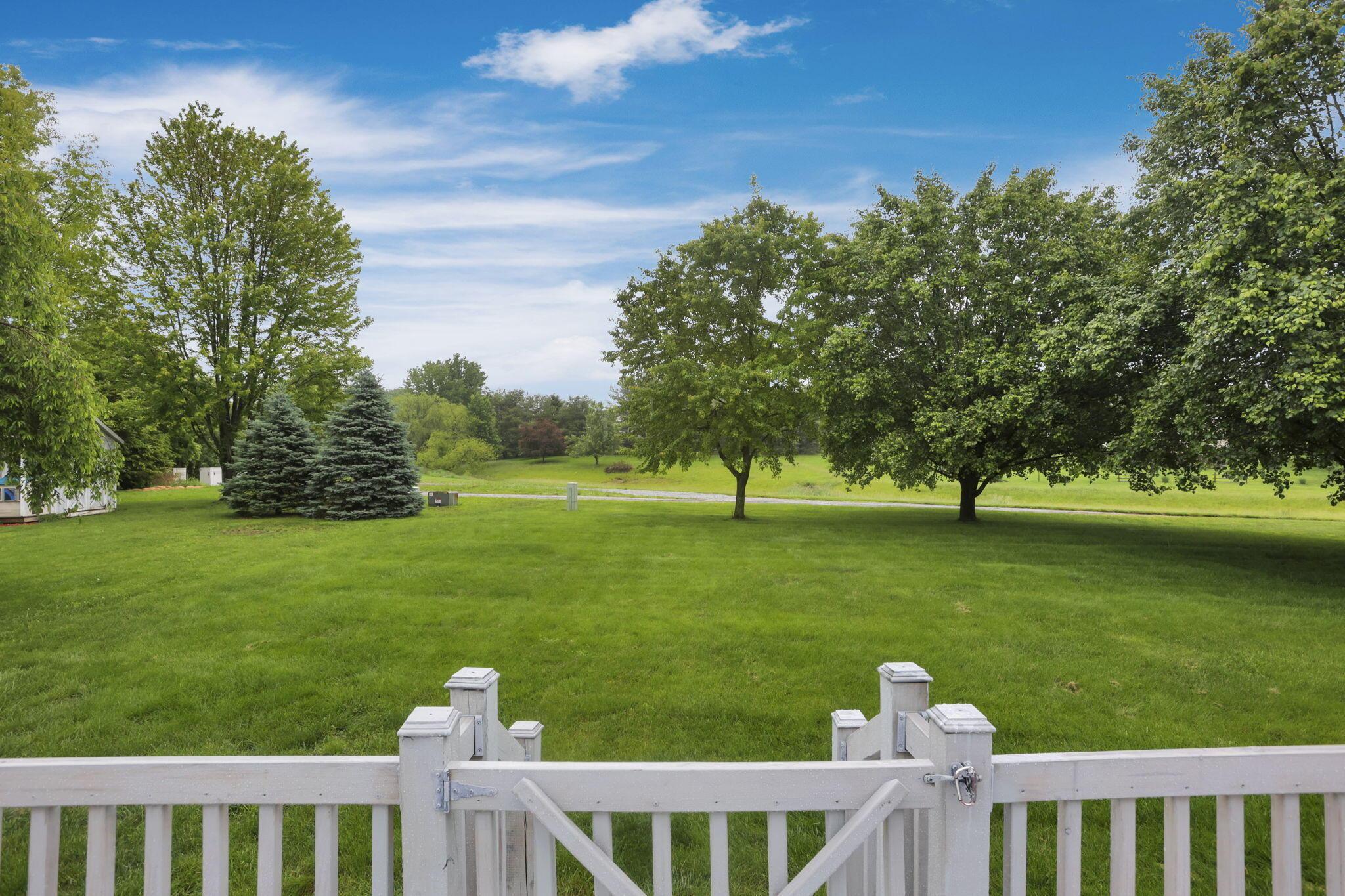 2451 Oakview Lane, Lancaster, Ohio image 37