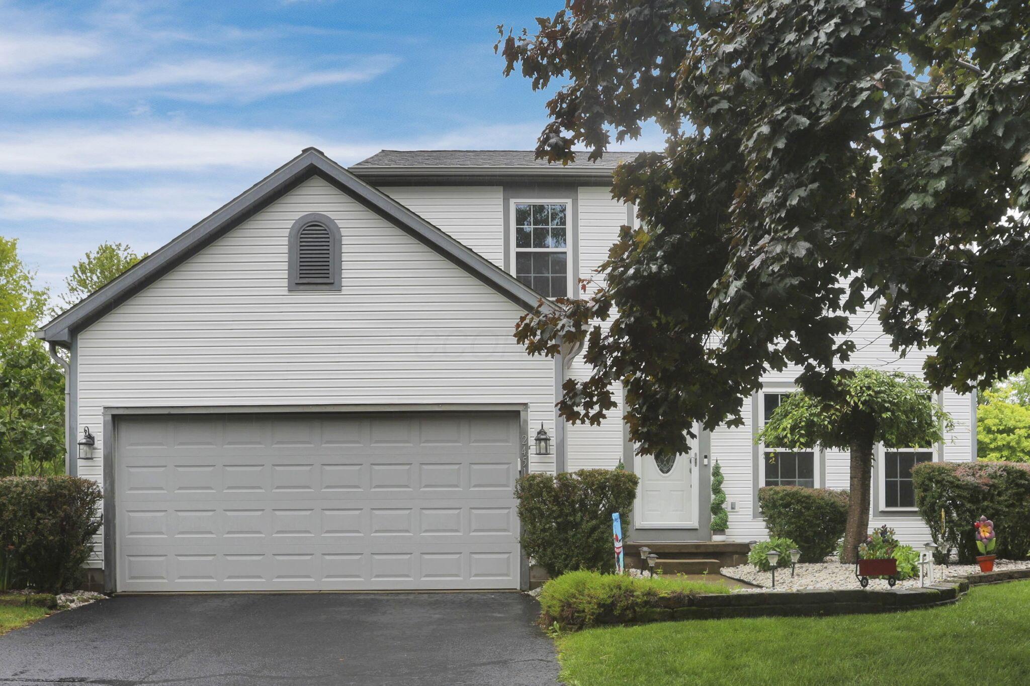 2451 Oakview Lane, Lancaster, Ohio image 3