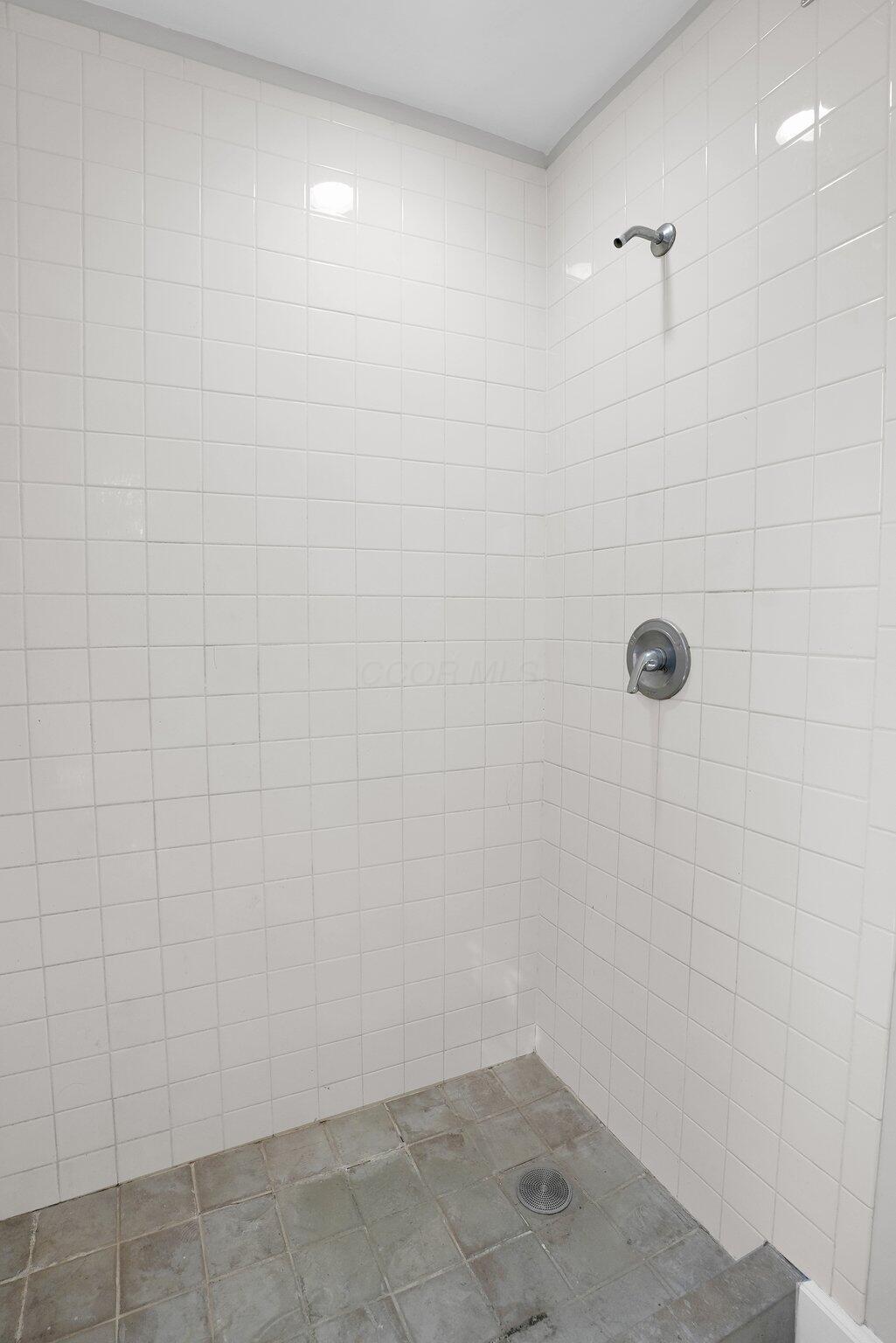 93 W King Avenue, Columbus, Ohio image 25