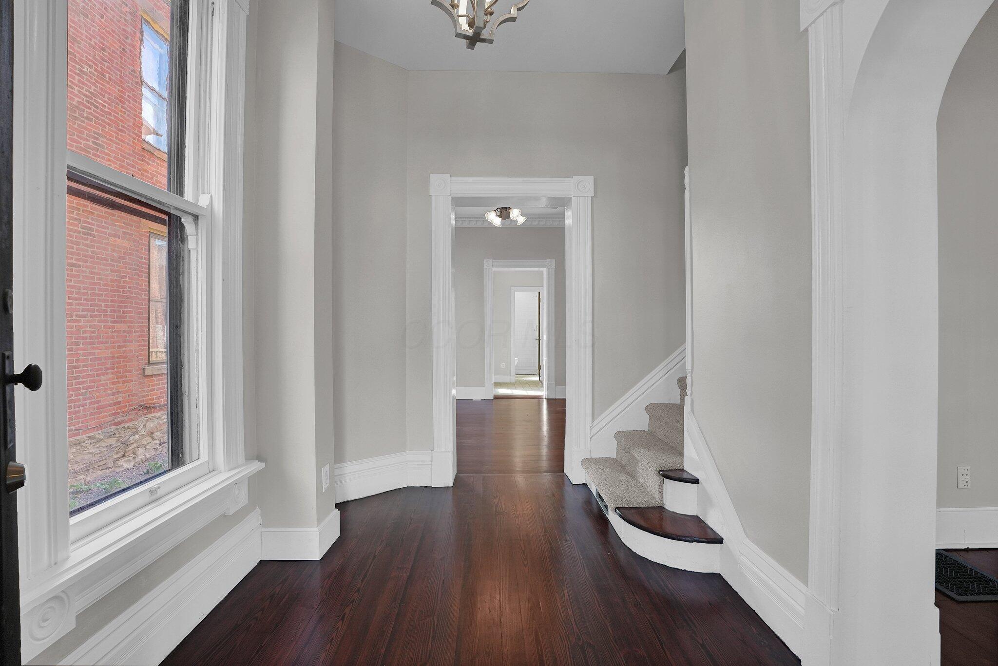 93 W King Avenue, Columbus, Ohio image 8