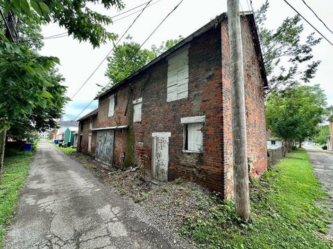 Tiny photo for 171 S Paint Street, Chillicothe, OH 45601 (MLS # 226025926)