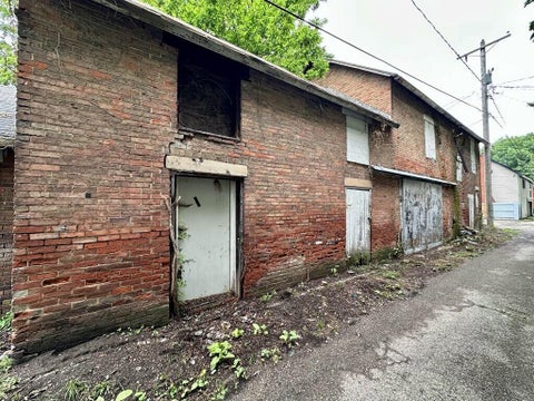 Tiny photo for 171 S Paint Street, Chillicothe, OH 45601 (MLS # 226025926)