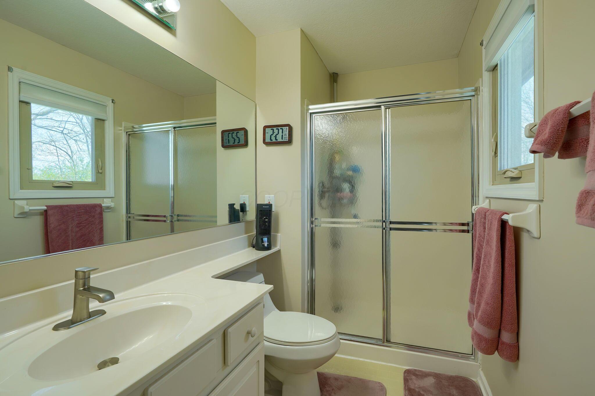 4780 Cypress Grove Drive, Groveport, Ohio image 34