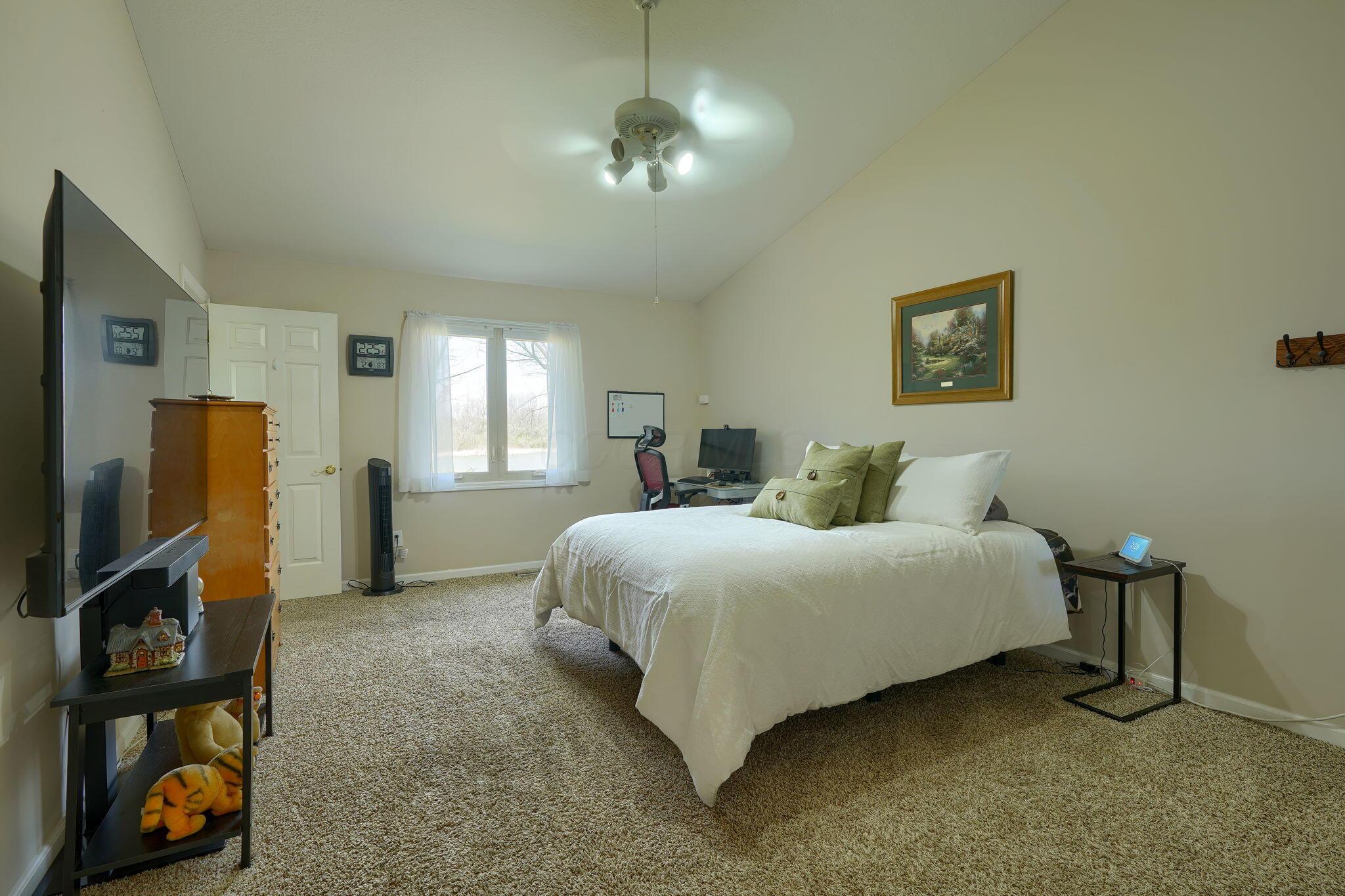 4780 Cypress Grove Drive, Groveport, Ohio image 30