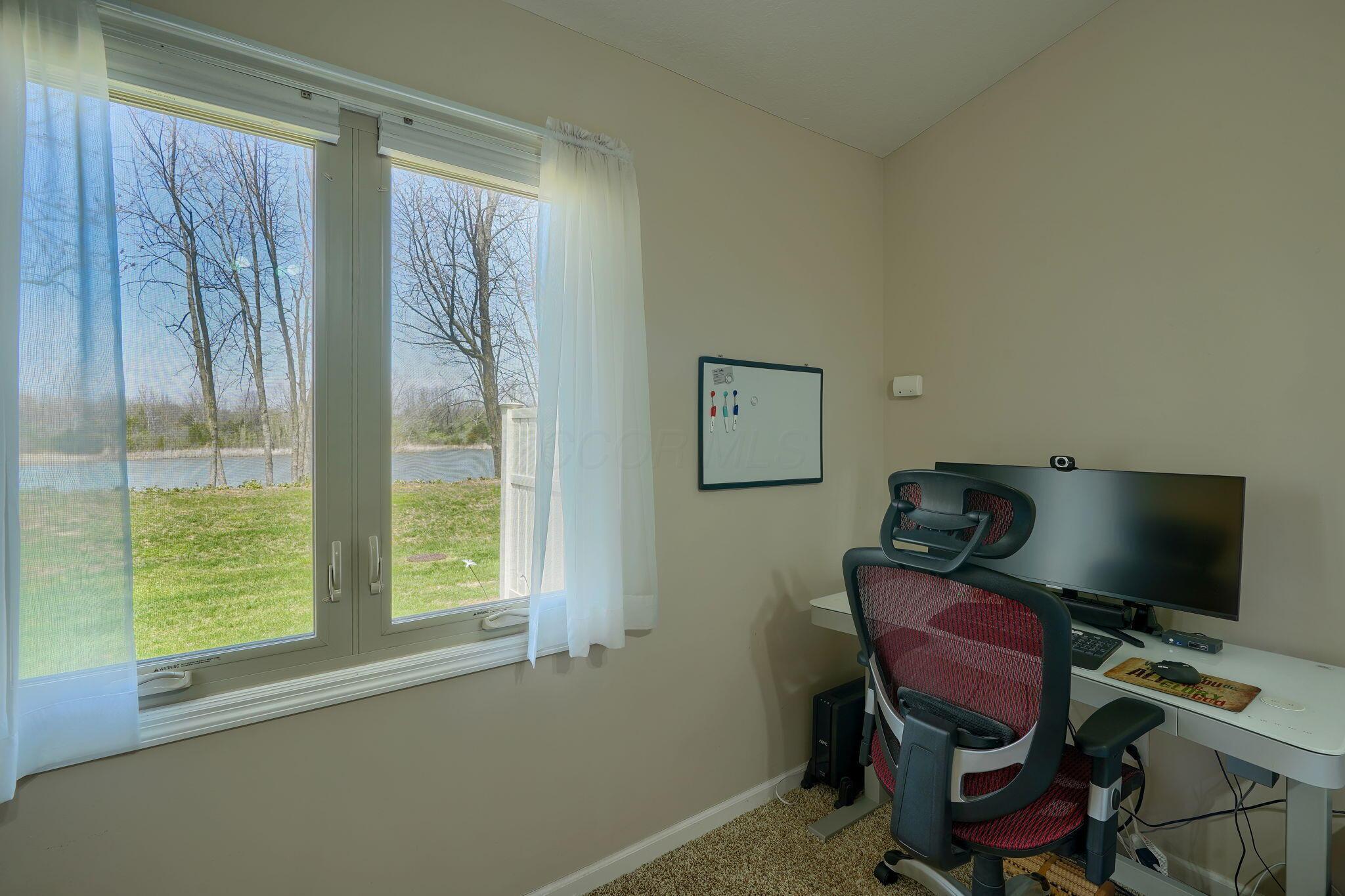 4780 Cypress Grove Drive, Groveport, Ohio image 32