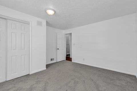 Tiny photo for 4212 Seigman Avenue, Columbus, OH 43213 (MLS # 225044726)