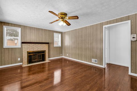 Tiny photo for 4212 Seigman Avenue, Columbus, OH 43213 (MLS # 225044726)