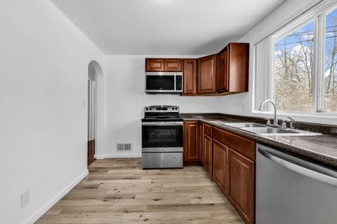 Tiny photo for 4212 Seigman Avenue, Columbus, OH 43213 (MLS # 225044726)