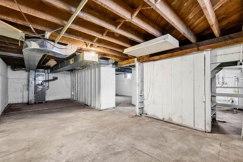 Tiny photo for 4212 Seigman Avenue, Columbus, OH 43213 (MLS # 225044726)