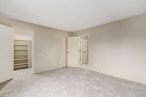 Tiny photo for 4169 Cherry Orchard Lane, Columbus, OH 43230 (MLS # 225045406)