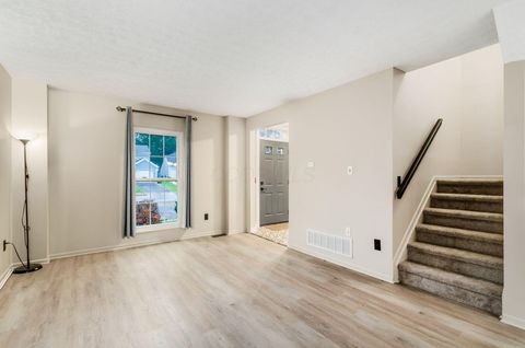 Tiny photo for 4169 Cherry Orchard Lane, Columbus, OH 43230 (MLS # 225045406)