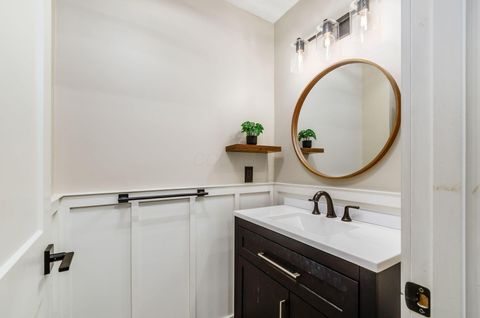 Tiny photo for 4169 Cherry Orchard Lane, Columbus, OH 43230 (MLS # 225045406)