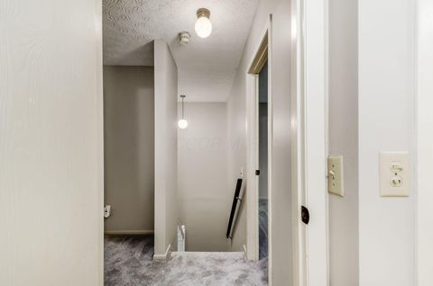 Tiny photo for 4169 Cherry Orchard Lane, Columbus, OH 43230 (MLS # 225045406)