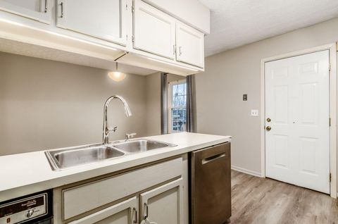 Tiny photo for 4169 Cherry Orchard Lane, Columbus, OH 43230 (MLS # 225045406)