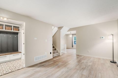 Tiny photo for 4169 Cherry Orchard Lane, Columbus, OH 43230 (MLS # 225045406)