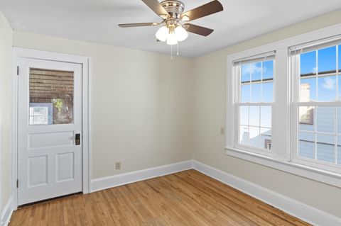 Tiny photo for 44 W Pacemont Road, Columbus, OH 43202 (MLS # 225037585)
