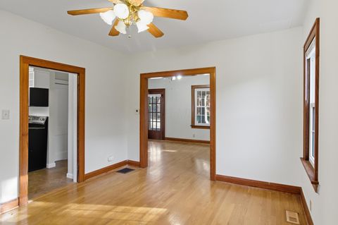 Tiny photo for 44 W Pacemont Road, Columbus, OH 43202 (MLS # 225037585)