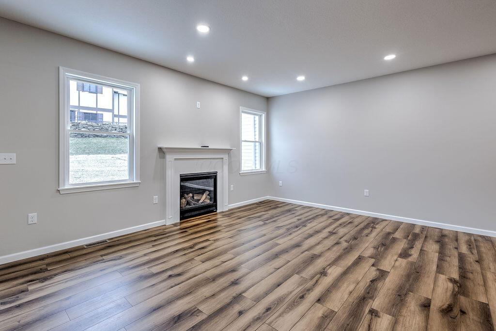 301 Lakeview Heights Drive, Howard, Ohio image 19