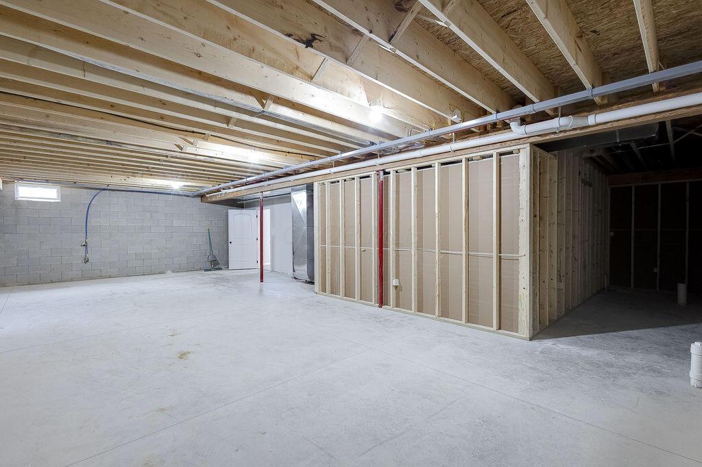 301 Lakeview Heights Drive, Howard, Ohio image 37