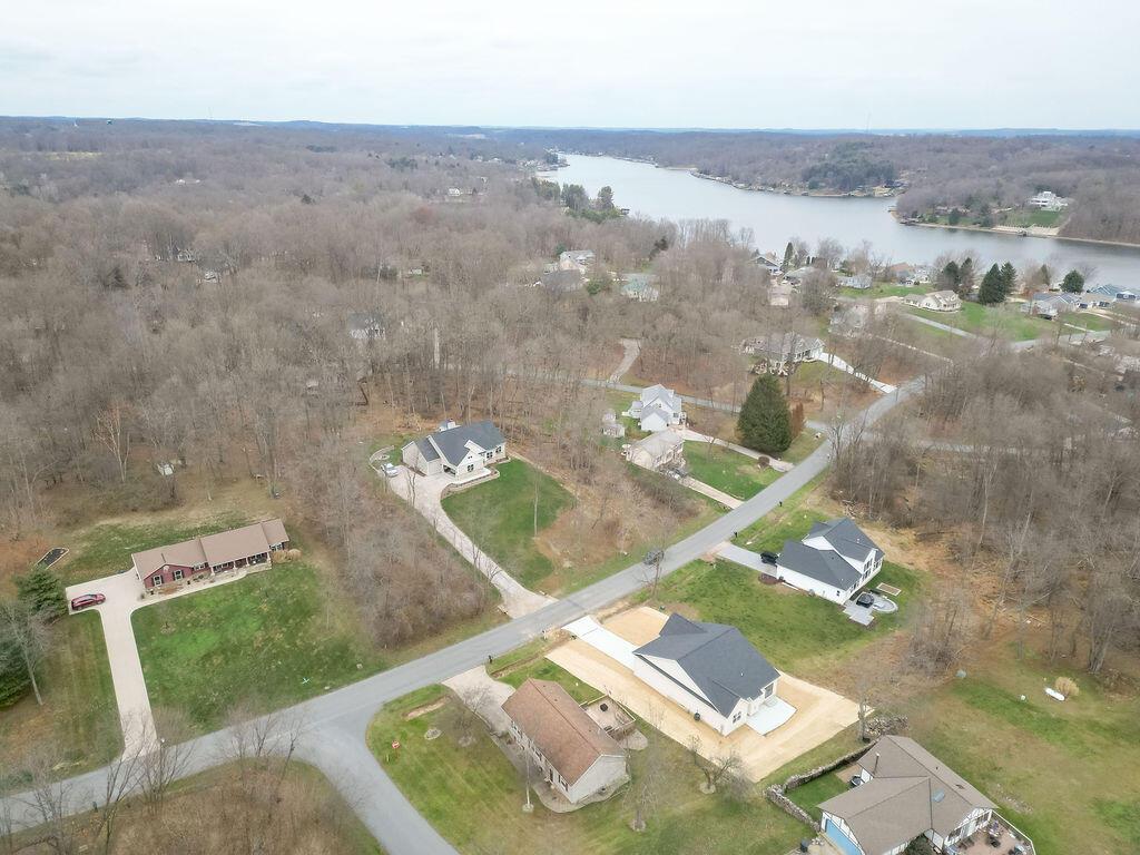 301 Lakeview Heights Drive, Howard, Ohio image 41