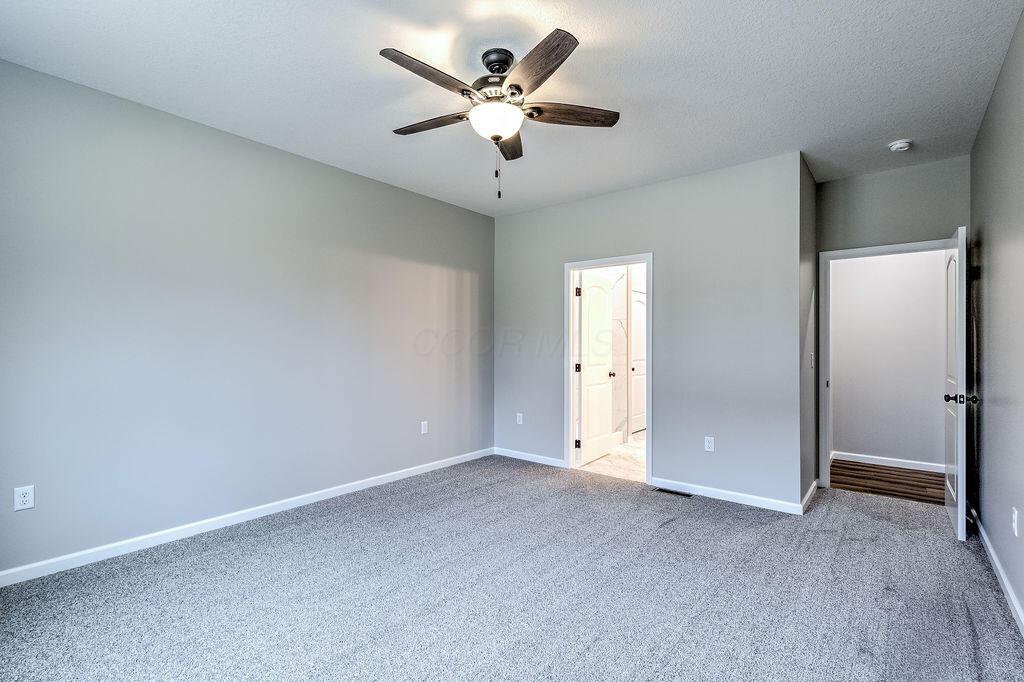 301 Lakeview Heights Drive, Howard, Ohio image 23