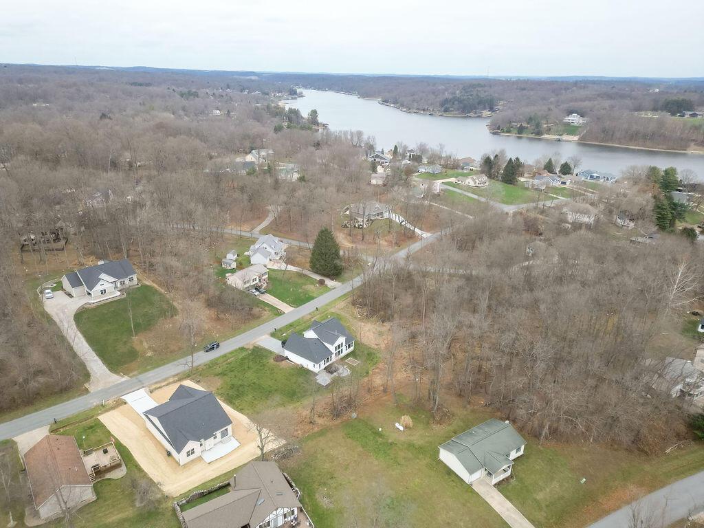 301 Lakeview Heights Drive, Howard, Ohio image 42