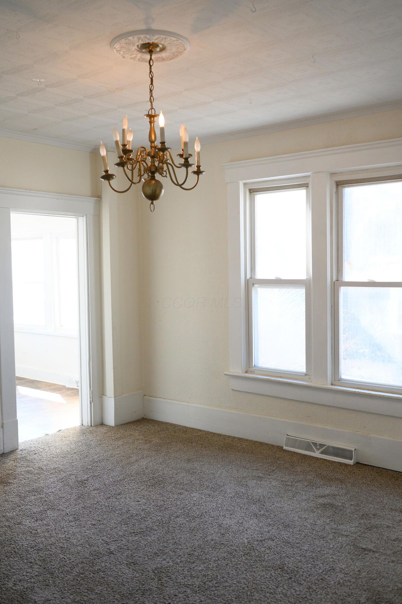 107 E Columbus Street, Pleasantville, Ohio image 7