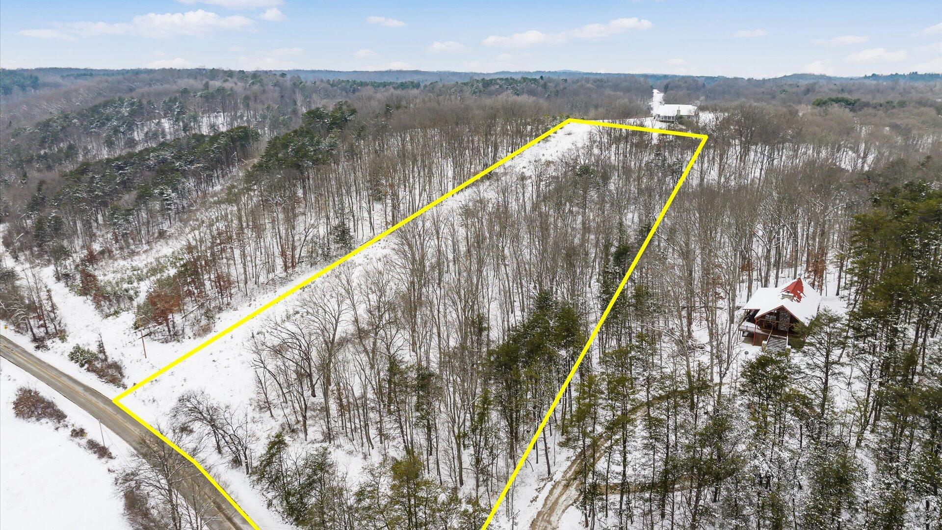 Blackjack Road, Logan, Ohio image 15