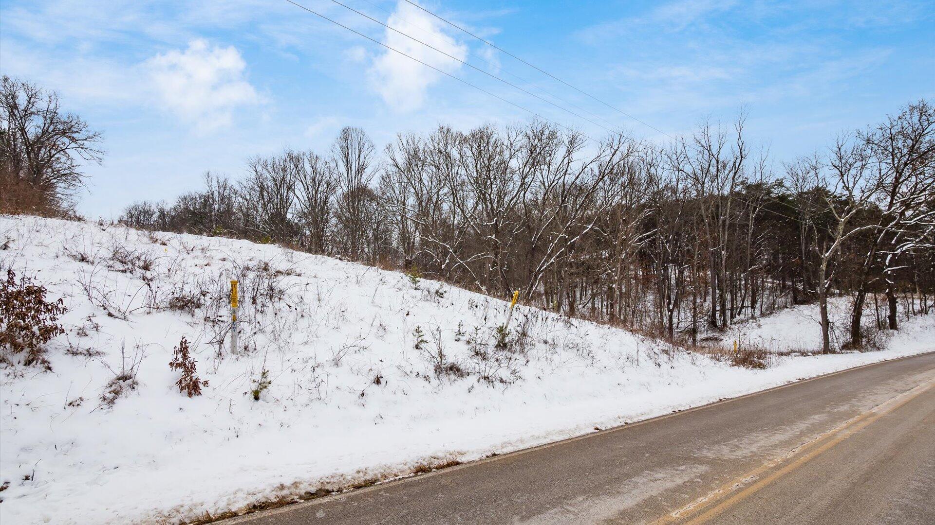 Blackjack Road, Logan, Ohio image 30