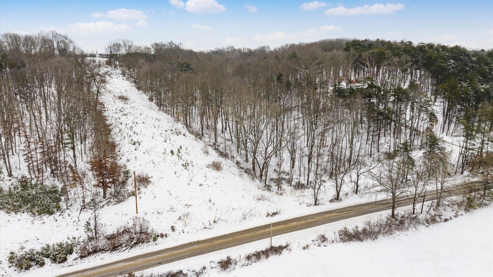 Blackjack Road, Logan, Ohio image 23