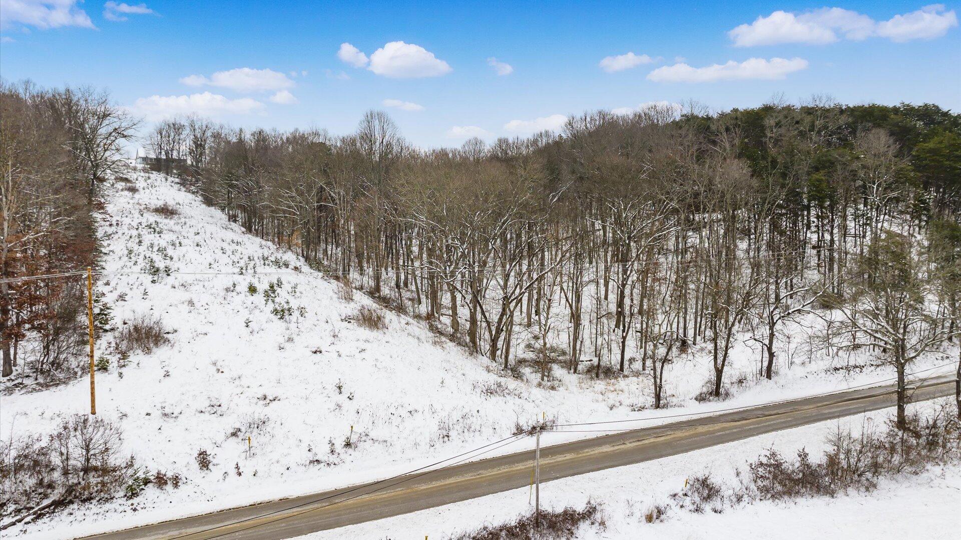 Blackjack Road, Logan, Ohio image 24
