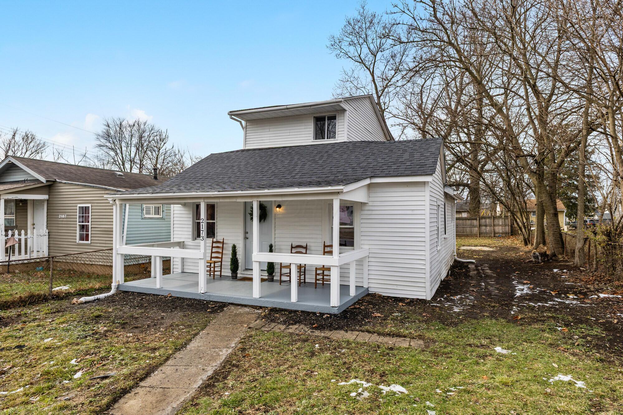 2173 Lexington Avenue