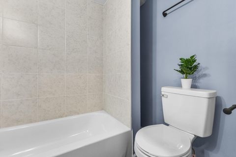 Tiny photo for 2173 Lexington Avenue, Columbus, OH 43211 (MLS # 226014083)