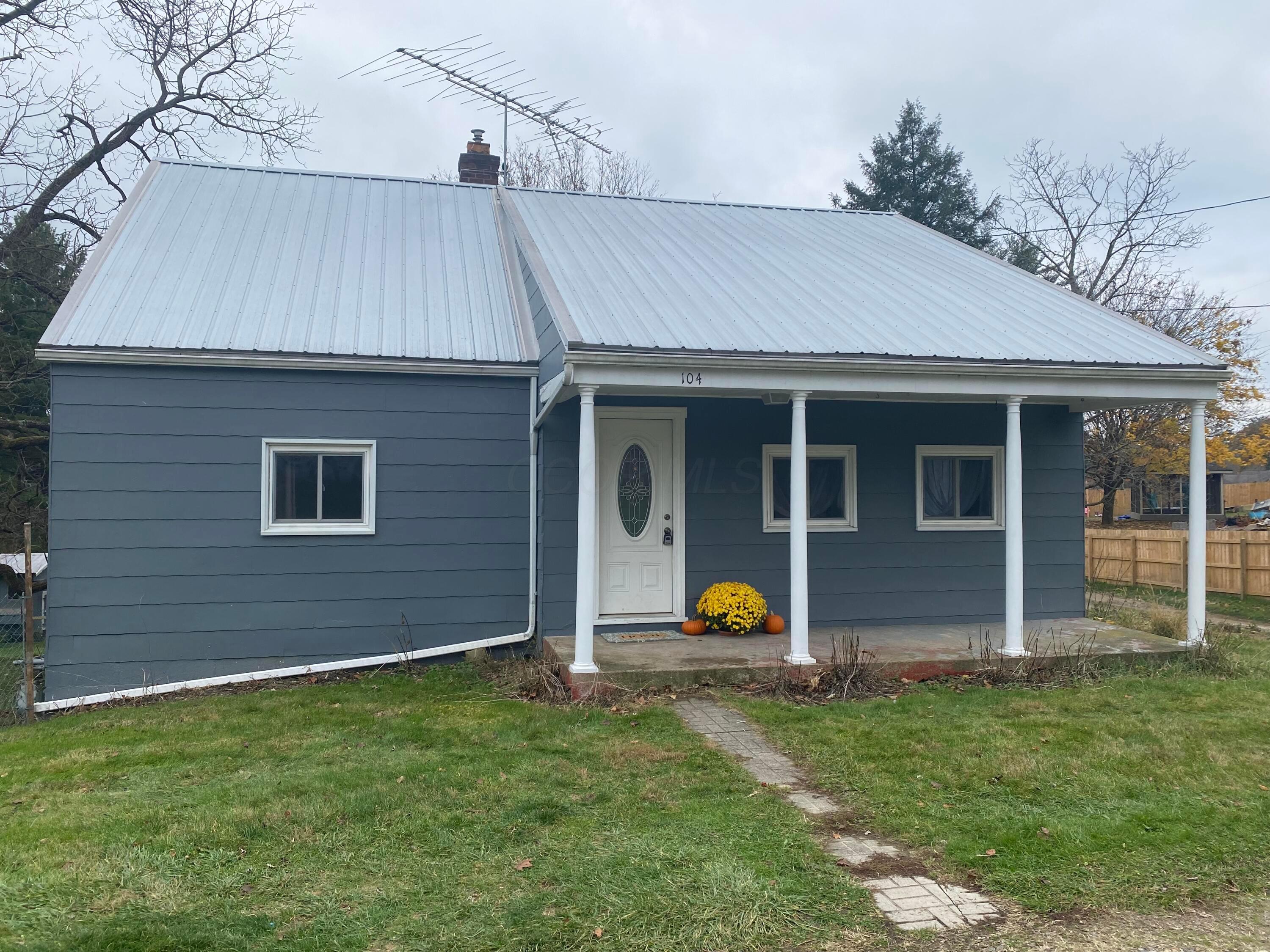 104 Avalon Road, Mount Vernon, Ohio image 3
