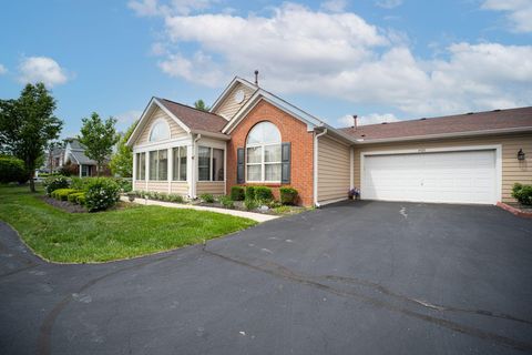 Photo of 4521 Collingwood Pointe Place 2 #2, Columbus, OH 43230 (MLS # 226013323)