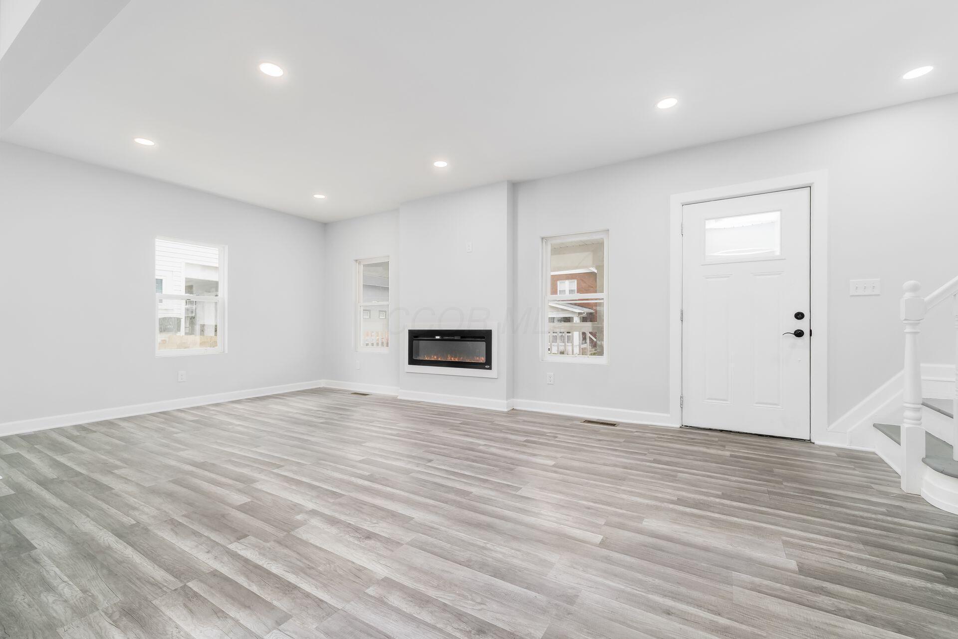 905 Carpenter Street, Columbus, Ohio image 10