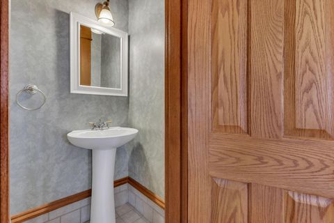 Tiny photo for 820 N Broad Street, Lancaster, OH 43130 (MLS # 225045467)